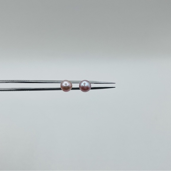 South Sea Pearls Button Earrings - Picture 2 of 4